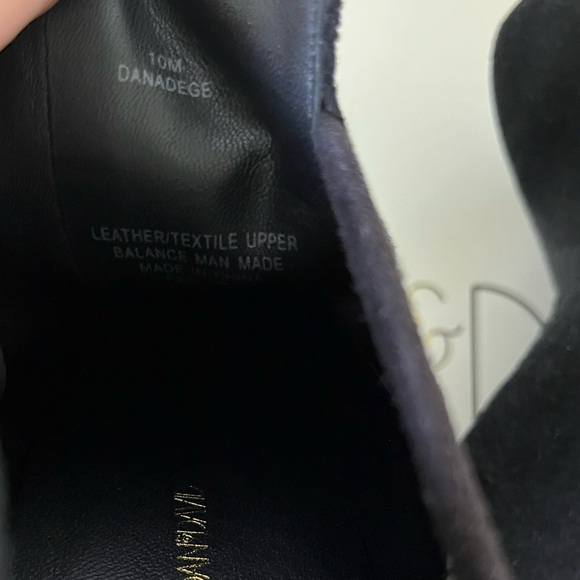 **SOLD ELSEWHERE** NWT Joan and David Booties, Black Faux Suede Heels, size 10 - Picture 8 of 15